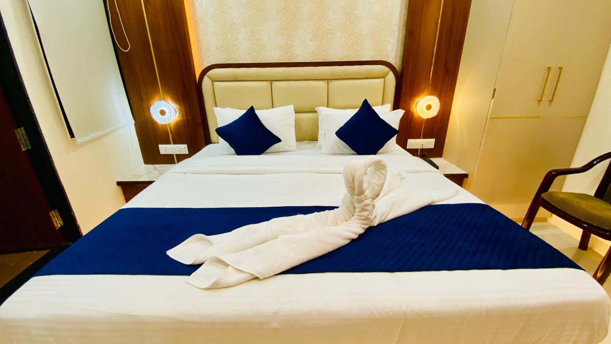 Hotel Aranyasutra Inaya, Индаур Экстерьер фото