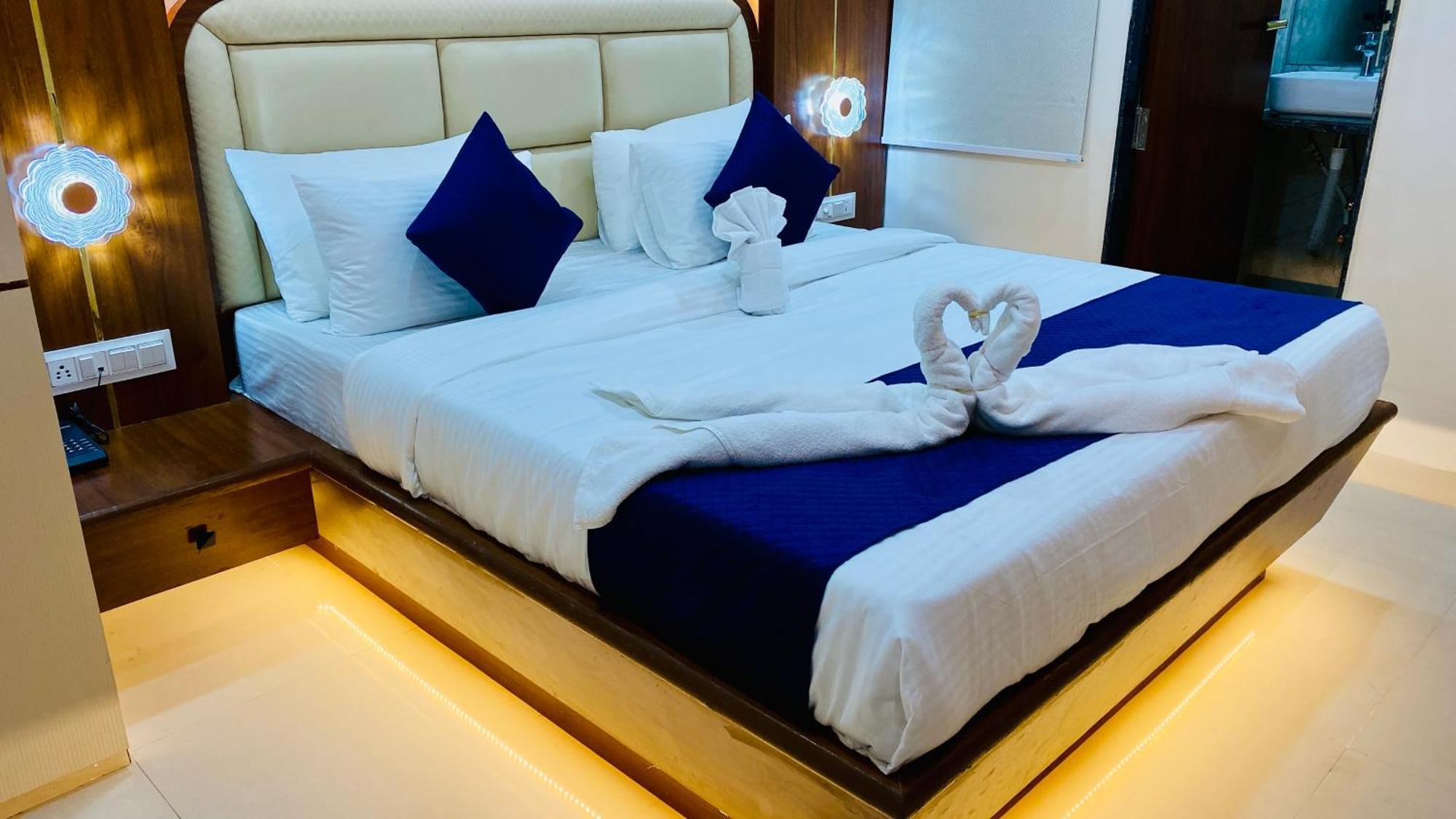 Hotel Aranyasutra Inaya, Индаур Экстерьер фото
