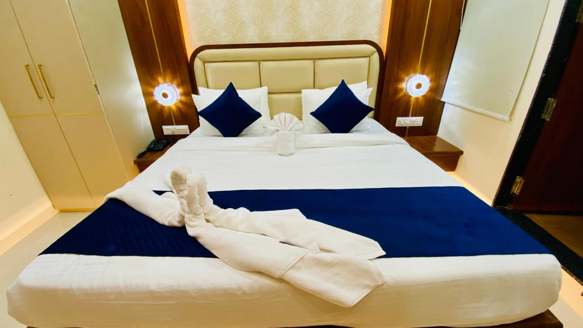 Hotel Aranyasutra Inaya, Индаур Экстерьер фото
