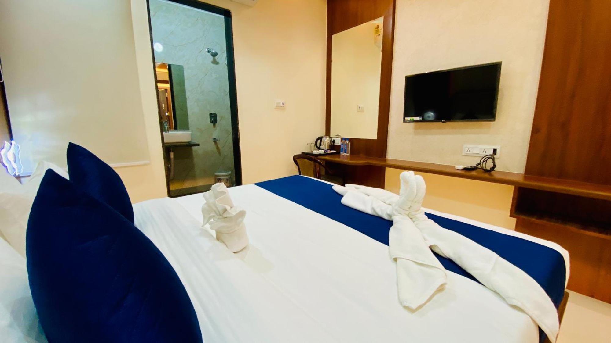 Hotel Aranyasutra Inaya, Индаур Экстерьер фото