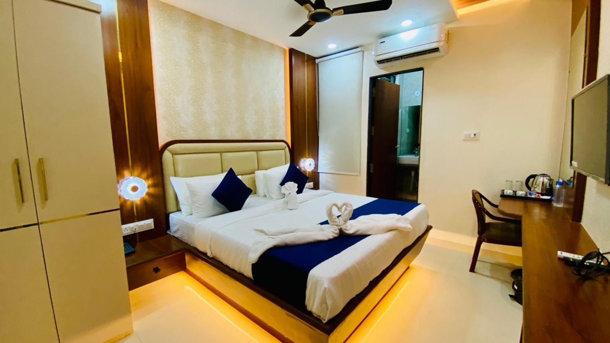 Hotel Aranyasutra Inaya, Индаур Экстерьер фото