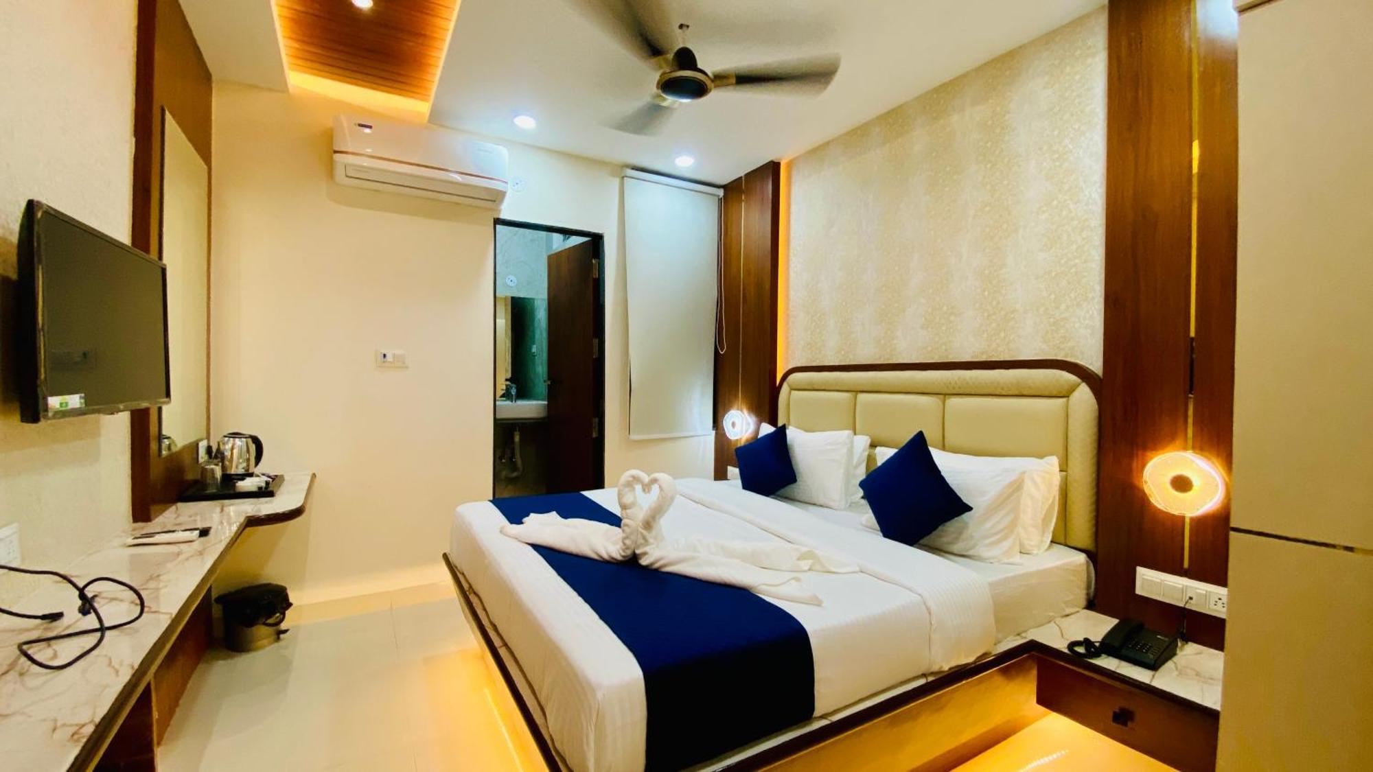 Hotel Aranyasutra Inaya, Индаур Экстерьер фото